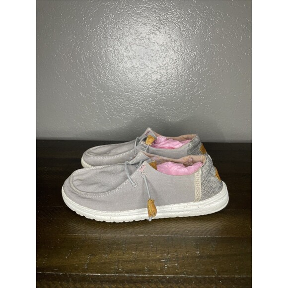 Hey Dude Shoes - Women’s Size 7 Hey Dude Wendy Washed Gray Graphic Lined Slip-On Casual Shoes